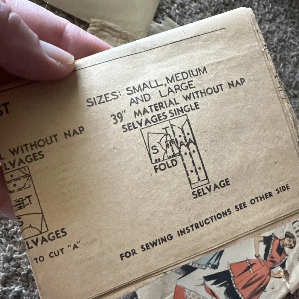 Vintage APRON Sewing Pattern Advance 5884 Cut Incomplete Decor READ DESCRIPTION